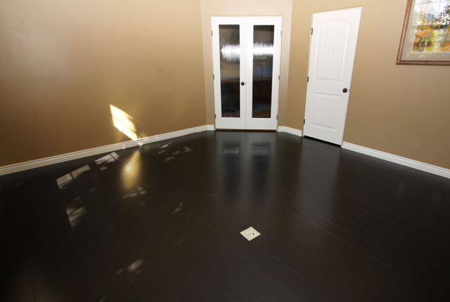 Bamboo Midnight Stained 3759b